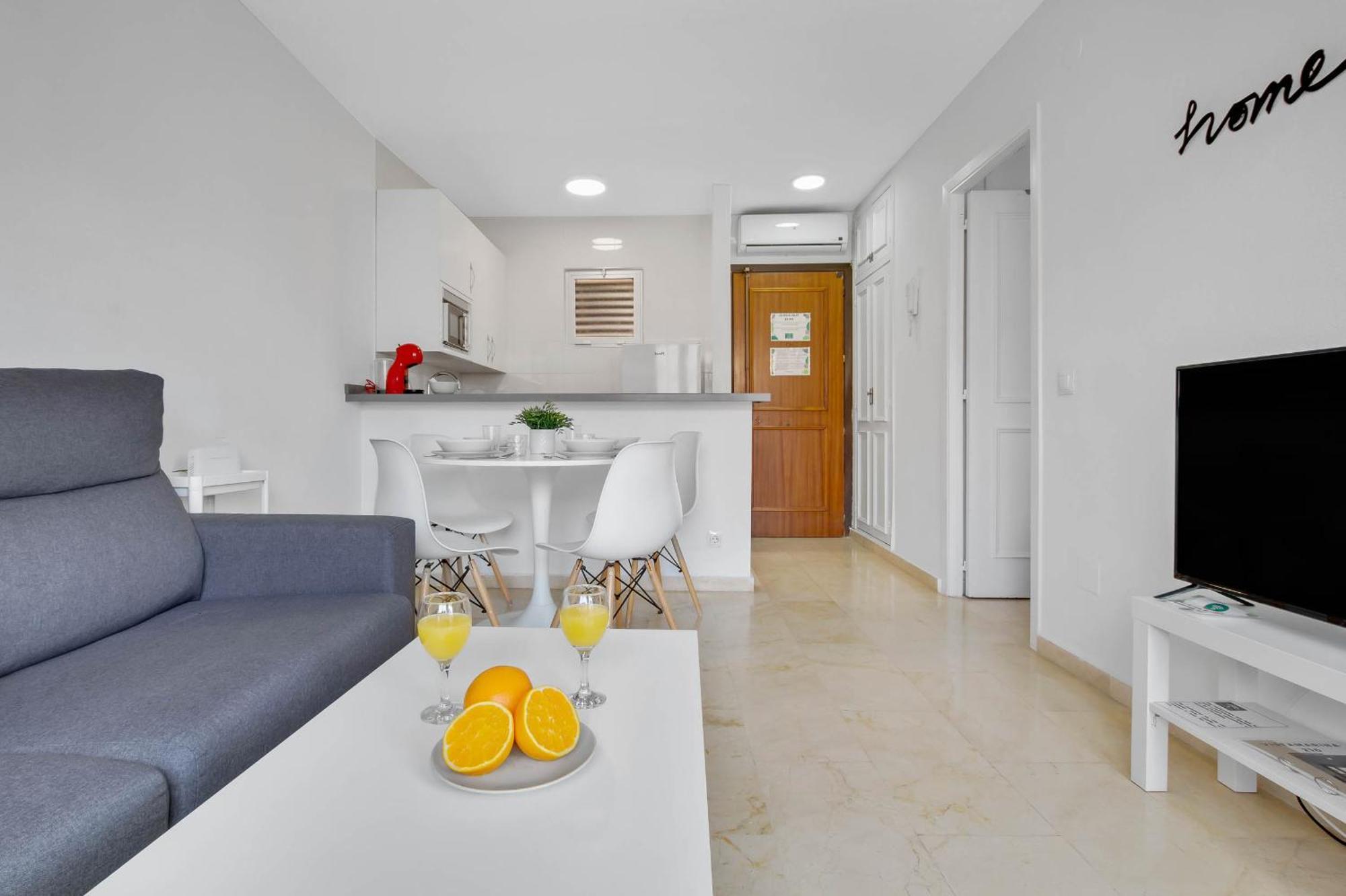Апартаменты Vistamarina B 210 By Ivi Real Estate Торремолинос Экстерьер фото